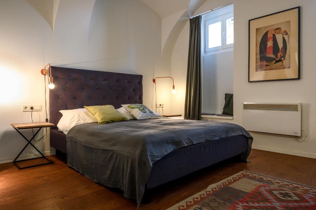 Swanky Old Town Apartment Zagreb Eksteriør billede